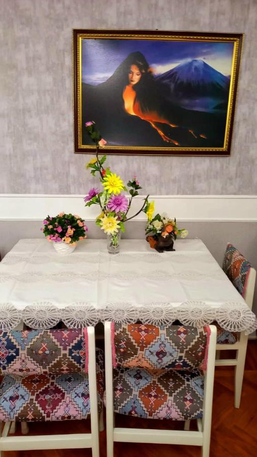 Central Apartment "Ameliya" Баку Экстерьер фото